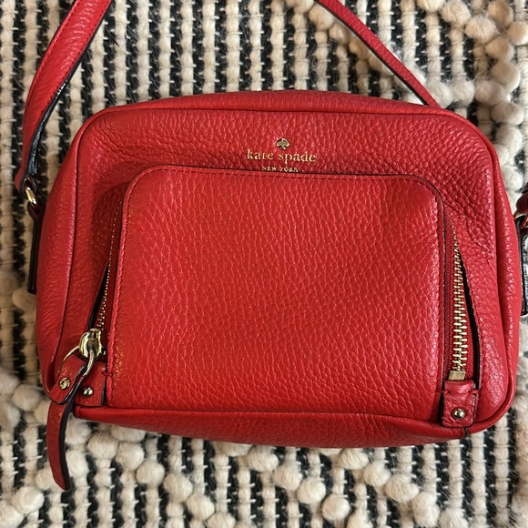 🎉🎉 PRICE DROP Kate Spade Cobble Hill Mini Rosie - Picture 3 of 10